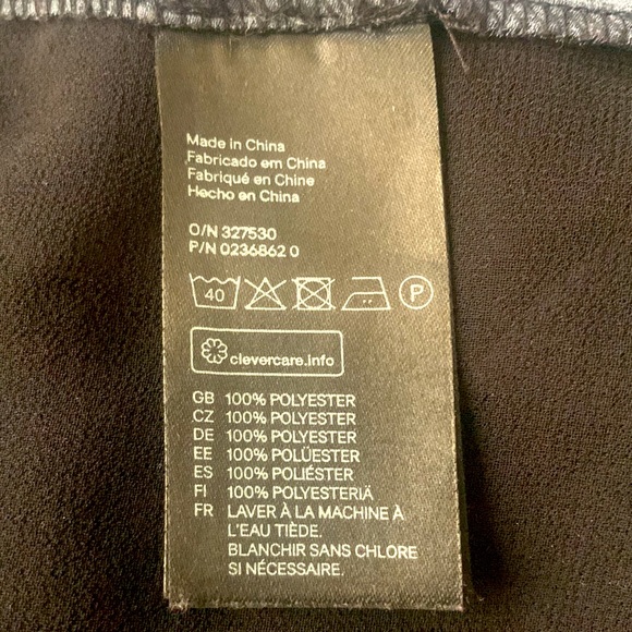 H&M Divided black cheetah print georgette flowing tunic - Picture 4 of 4